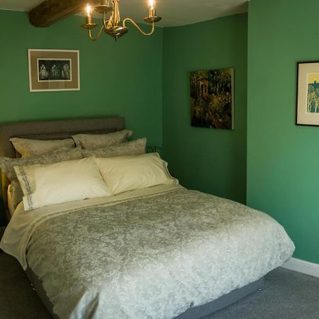 Garden House Bed & Breakfast มาสแซม ภายนอก รูปภาพ