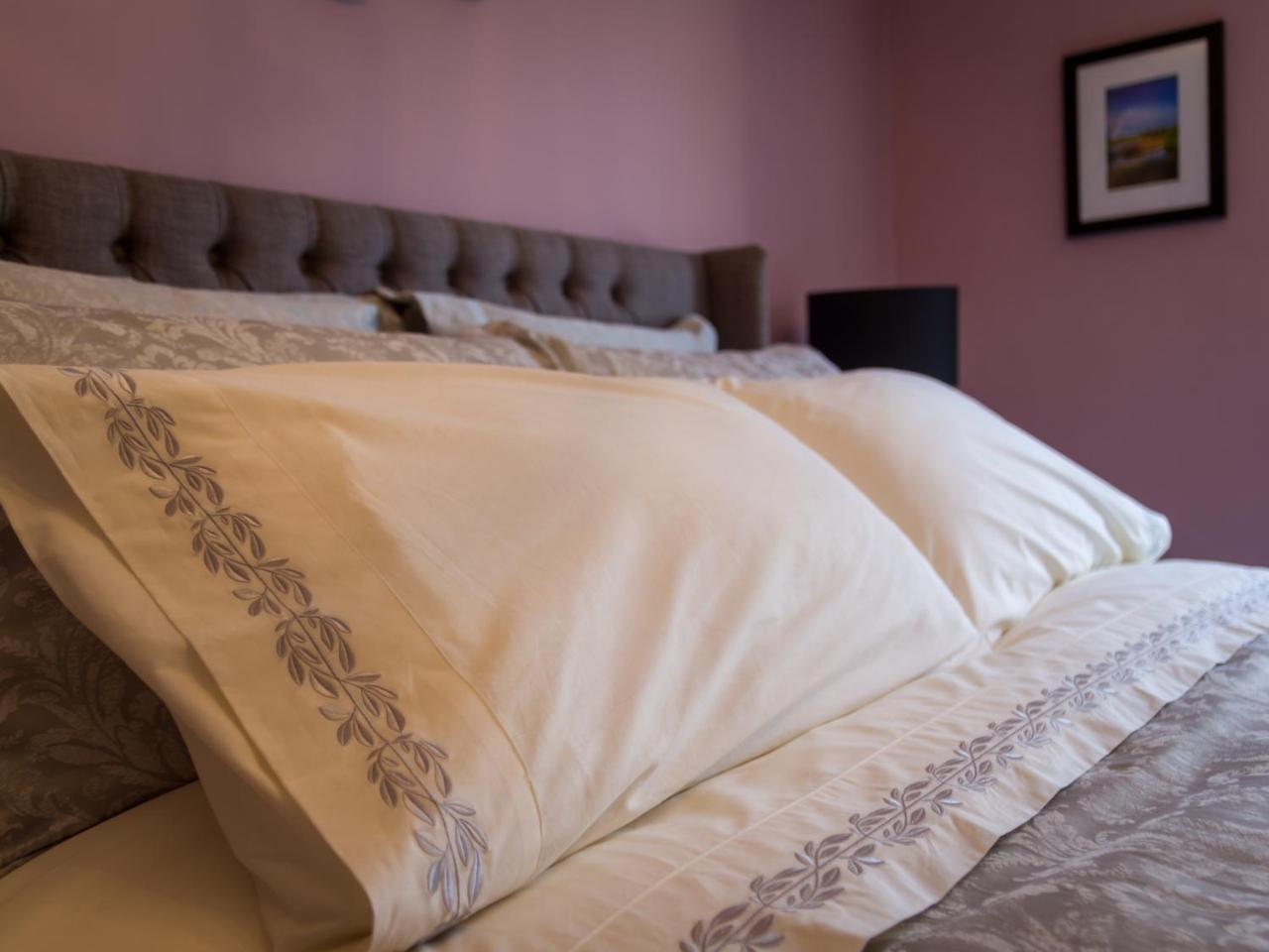 Garden House Bed & Breakfast มาสแซม ภายนอก รูปภาพ