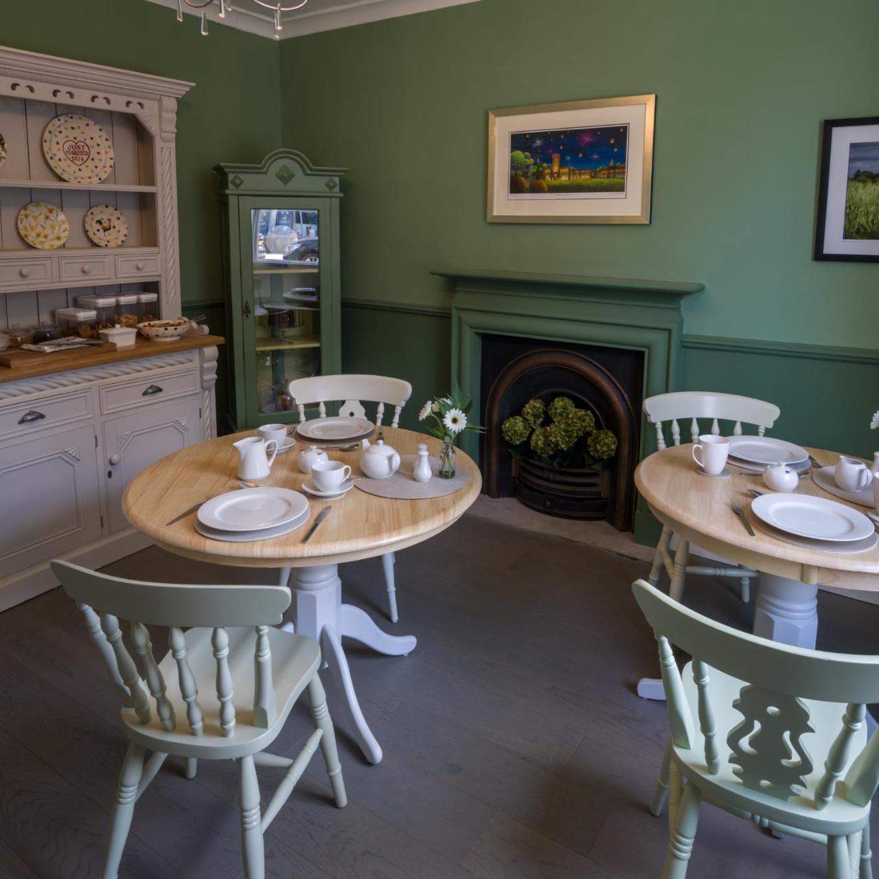 Garden House Bed & Breakfast มาสแซม ภายนอก รูปภาพ